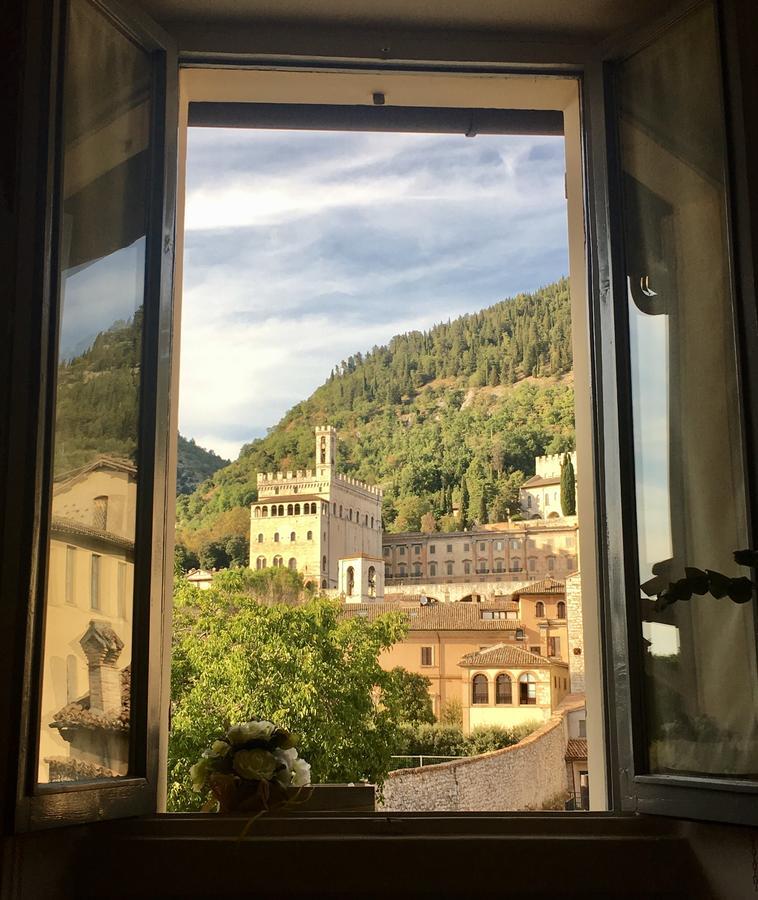 Hotel Porta Marmorea Gubbio Luaran gambar