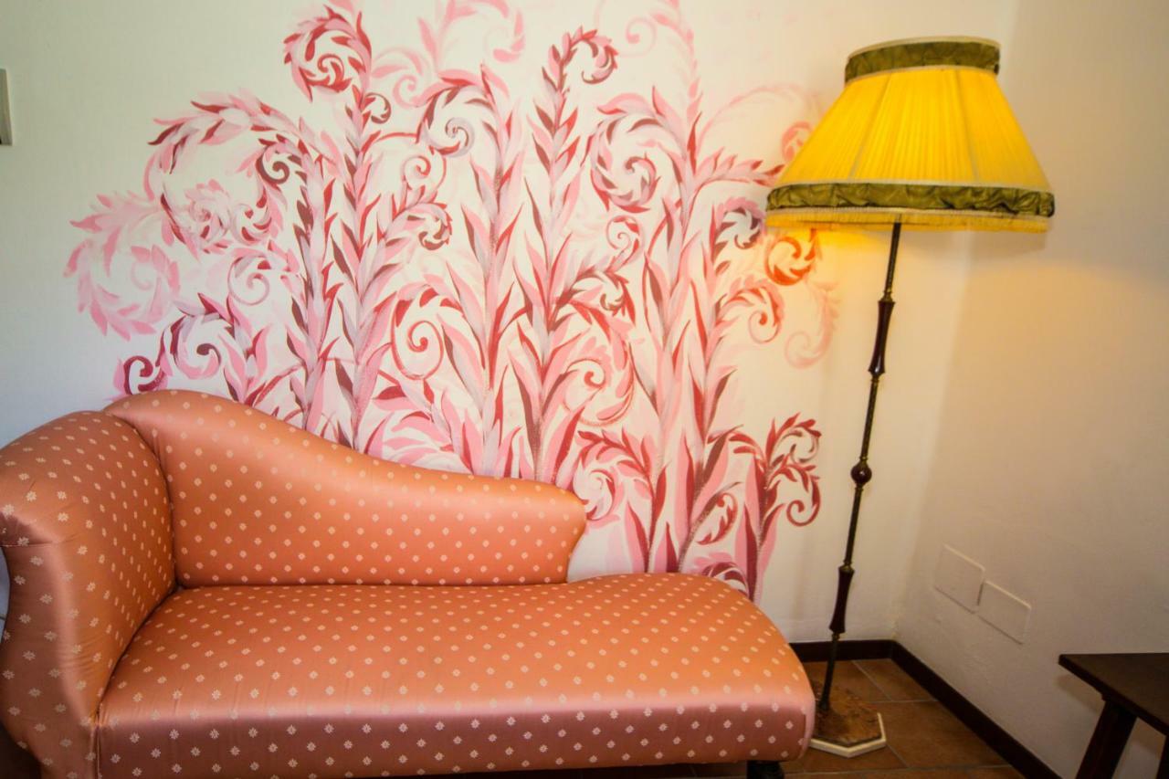 Hotel Porta Marmorea Gubbio Luaran gambar